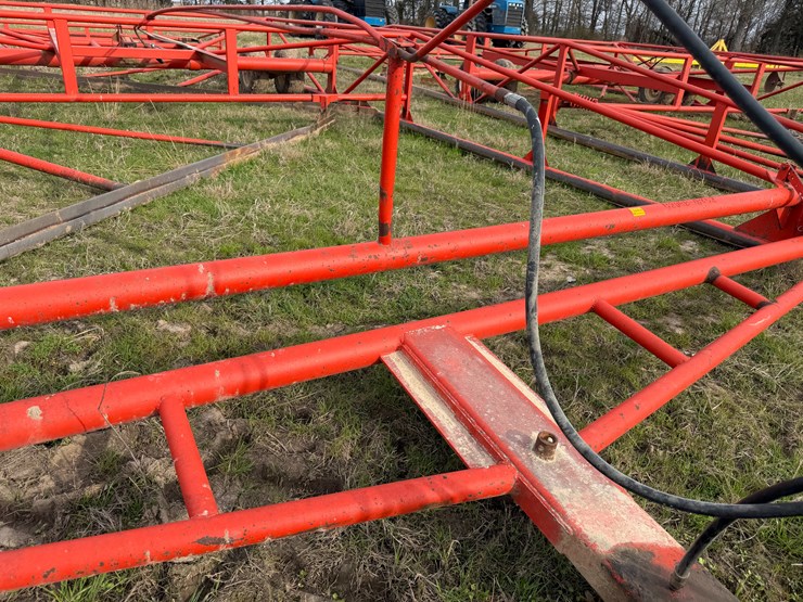 #41037-•-fair-oaks-manufacturing-18'-x-52'-land-plane-image-42