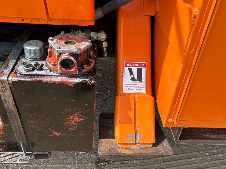 2004-international-durastar-4300-image-51