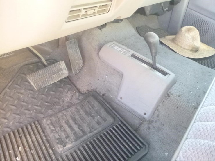 1995-chevrolet-1500-image-16