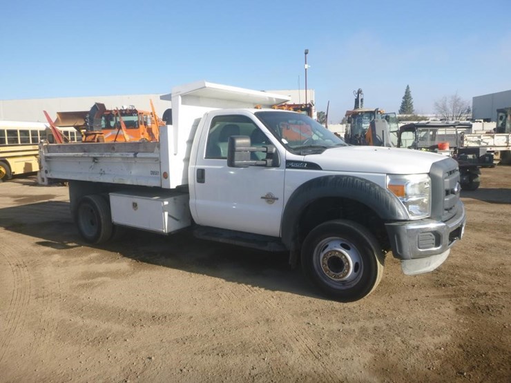 2012-ford-f550-image-2