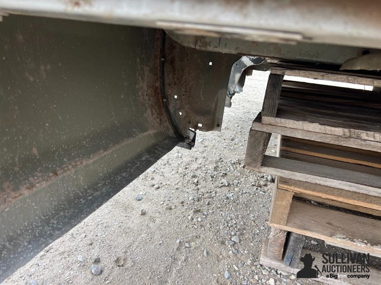 2015-gmc-3500-image-19