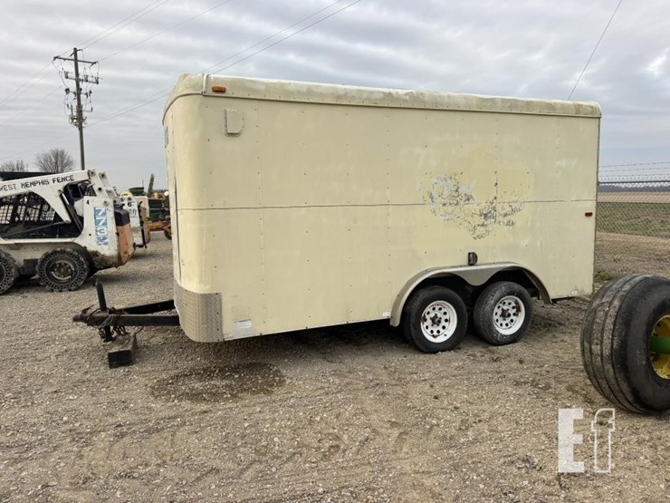 enclosed-trailer-image-1