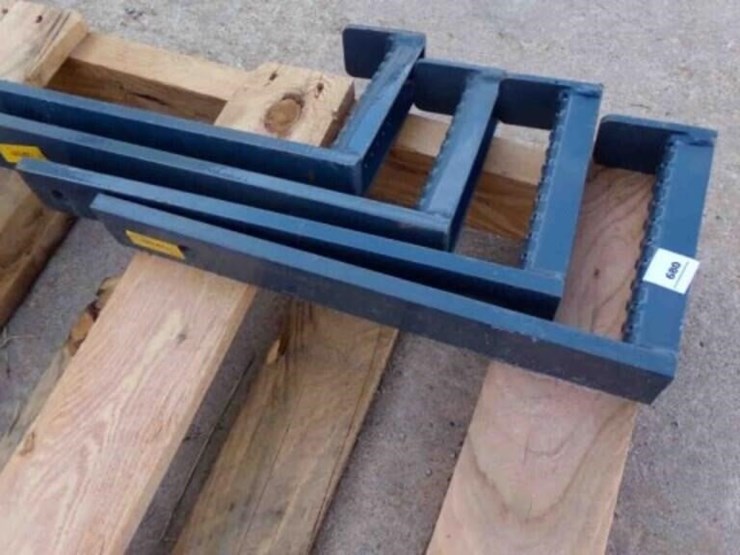 3--metal-steps-8"-wide-x-15½-"-tall-image-1