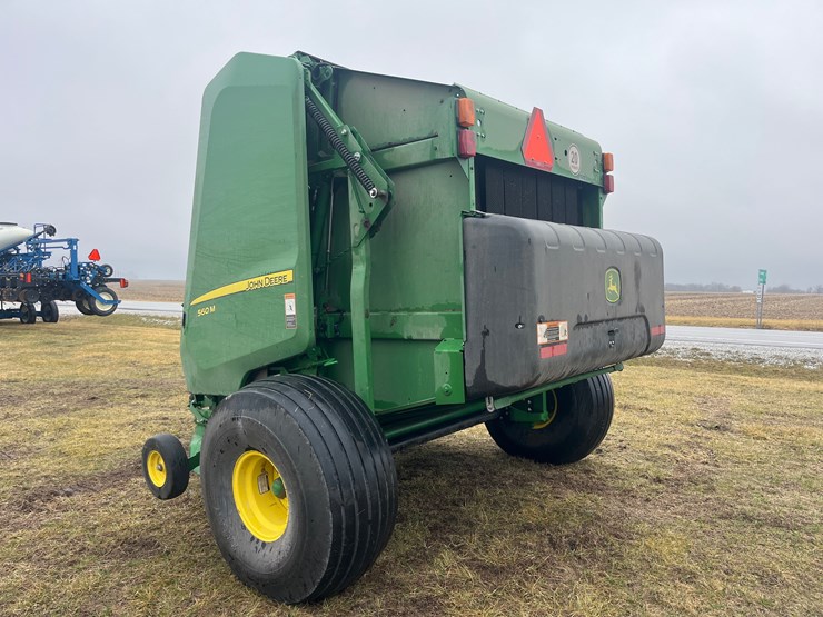 john-deere-560m-image-5
