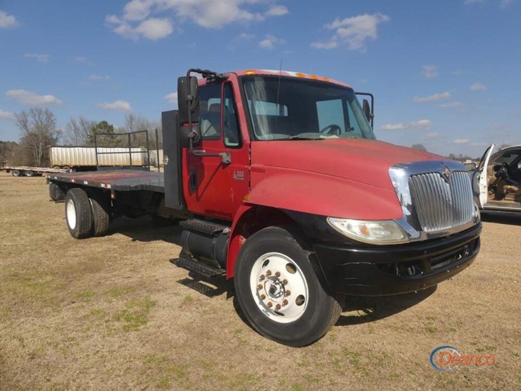 2006-international-durastar-4300-image-1