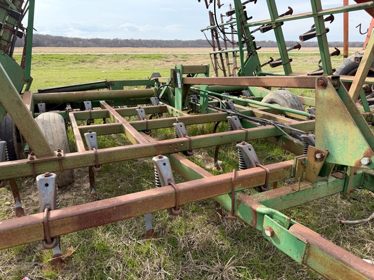 john-deere-40-image-47