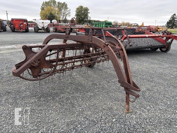 new-holland-55-image-3