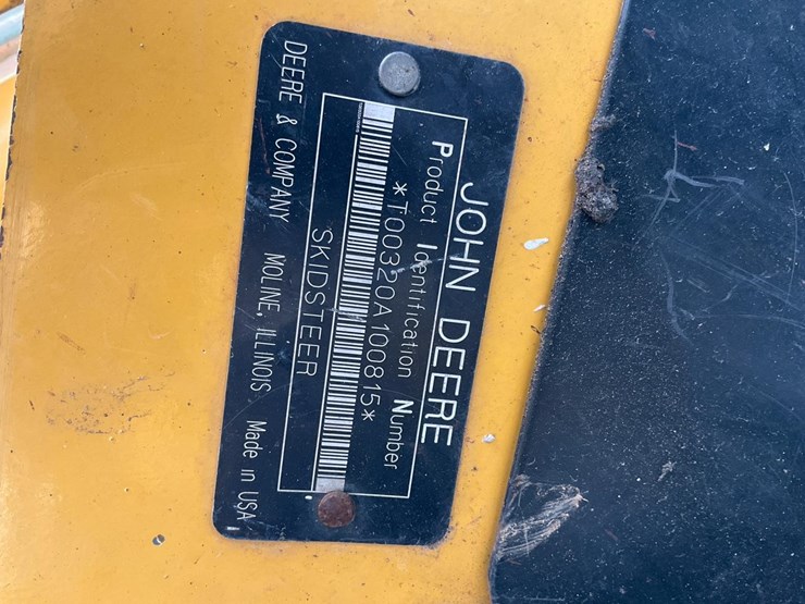 2004-john-deere-320-image-9