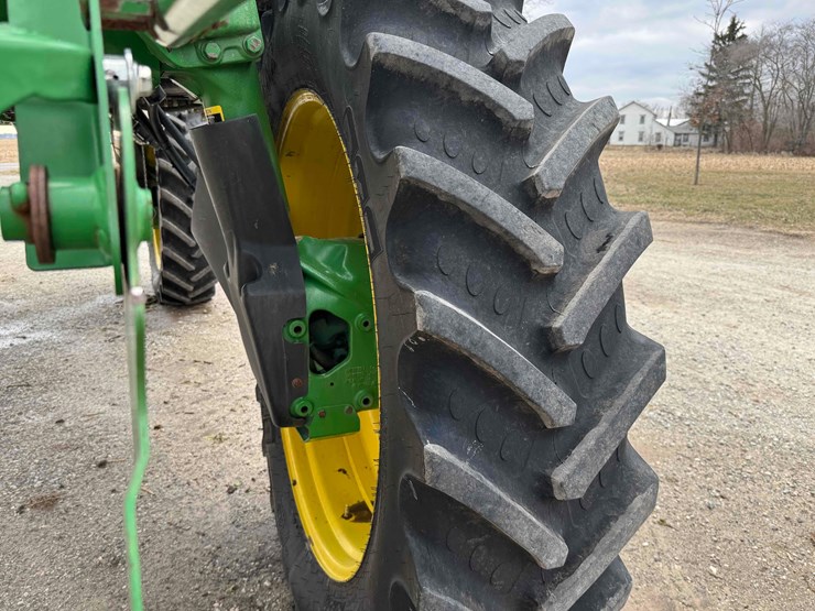2009-john-deere-4730-image-17