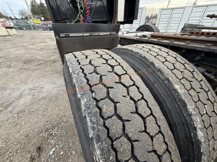 2017-international-prostar-image-31