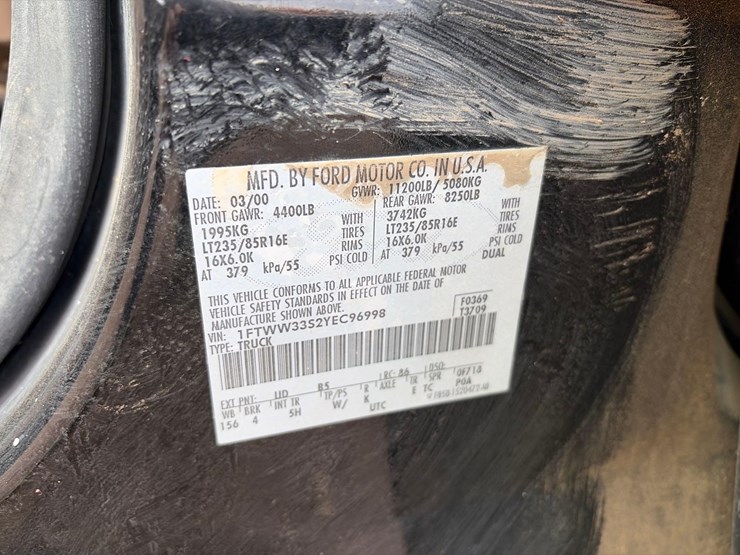 2000-ford-f350-image-34