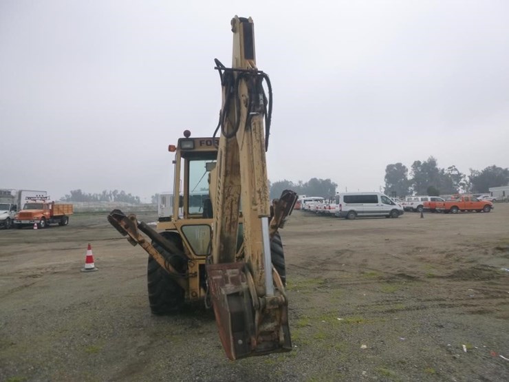 1986-ford-655a-image-9