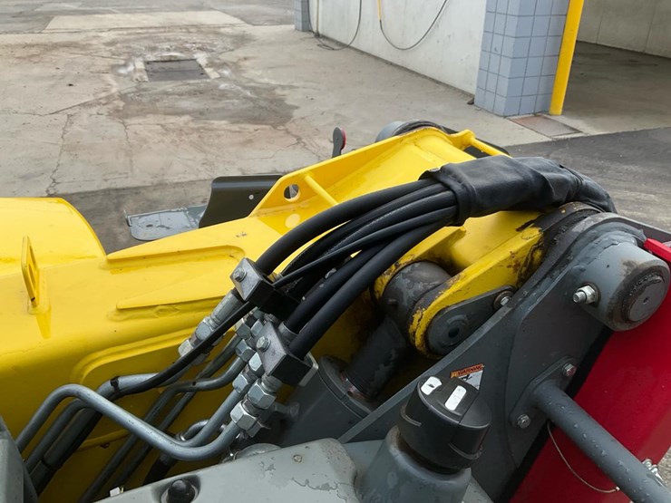 2017-wacker-neuson-th522-image-35