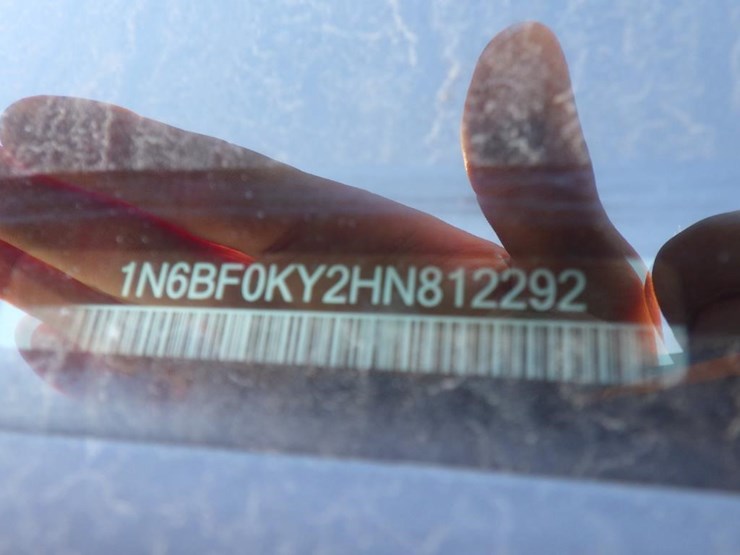 2017-nissan-nv2500-image-15