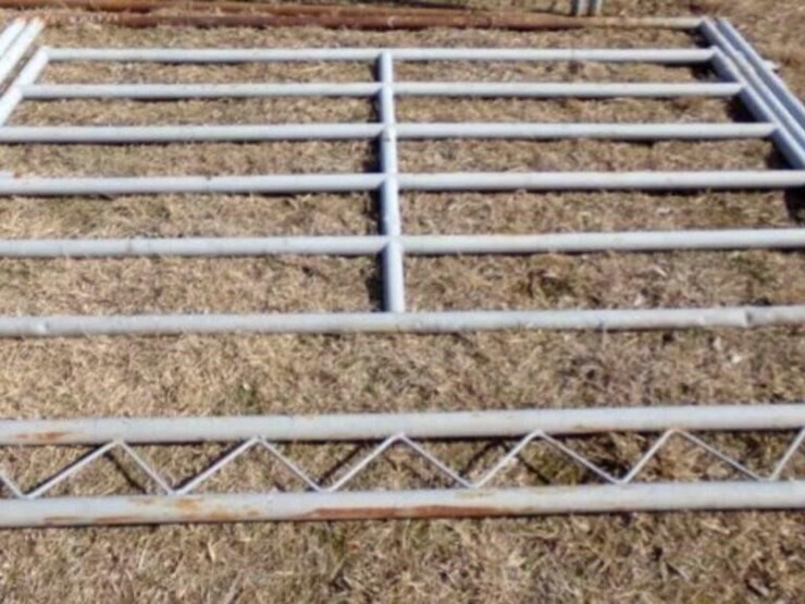 w/w-manual-cattle-chute-3-adjustable-alley-image-12