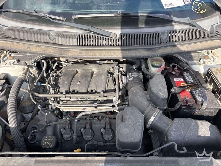 2016-ford-explorer-image-6