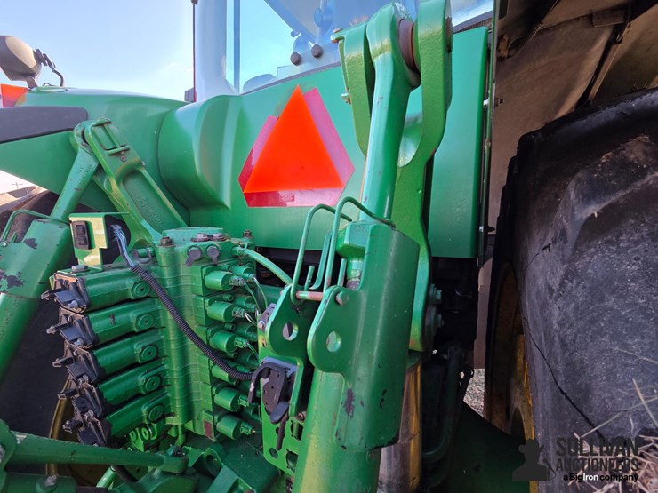 2007-john-deere-8230-image-10