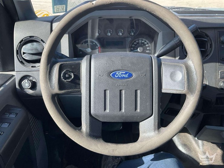 2015-ford-f450-image-18