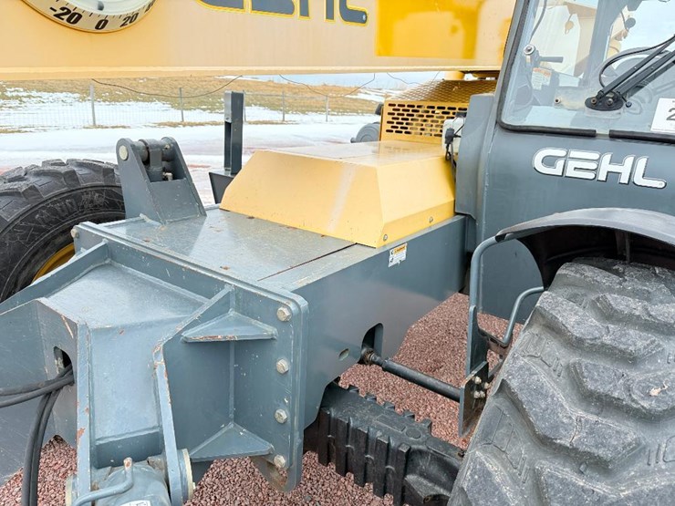 2014-gehl-rs10-55-image-26