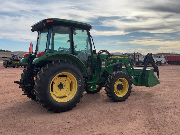 2009-john-deere-5083e-image-5