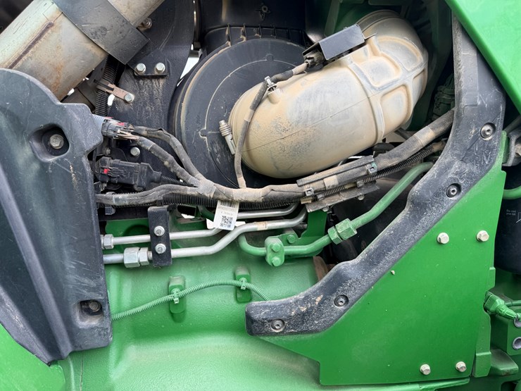 2023-john-deere-8r-310-image-56