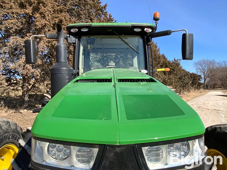 2018-john-deere-8370r-image-16