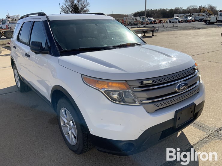 2013-ford-explorer-image-13