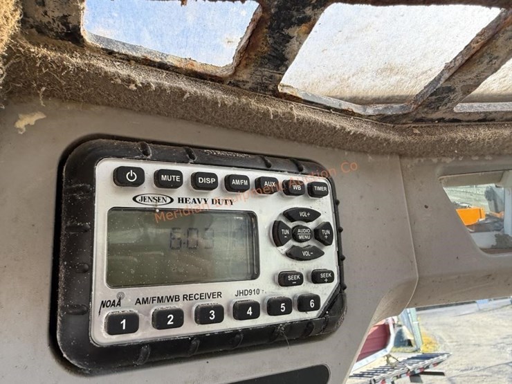 2012-jcb-260-eco-image-39