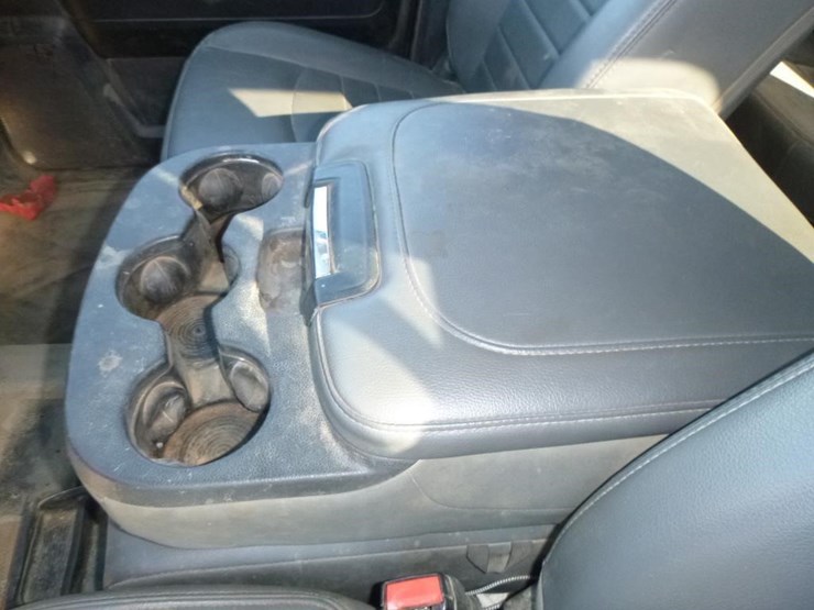 2014-dodge-1500-image-15