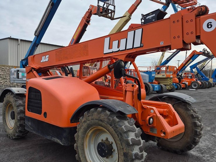 2007-lull-644-image-1