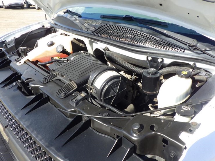 2005-chevrolet-express-2500-image-10