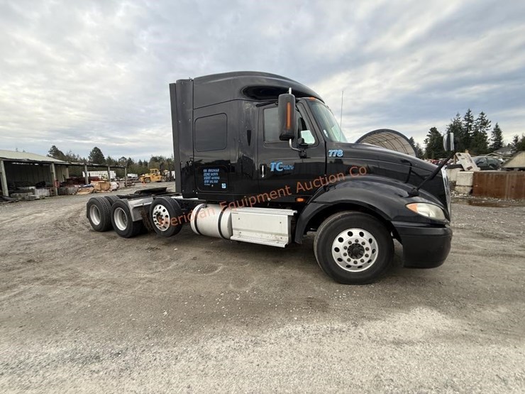 2017-international-prostar-image-11