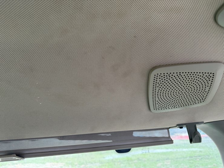 2023-john-deere-8r-310-image-70