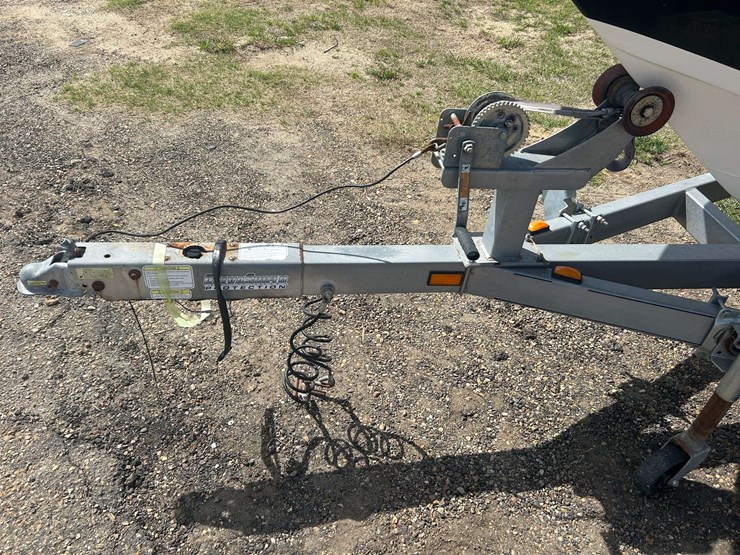 2006-mako-210cc-boat-250hp-mercury-image-36