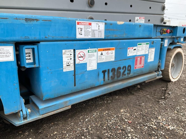 2003-genie-gs3246-image-34