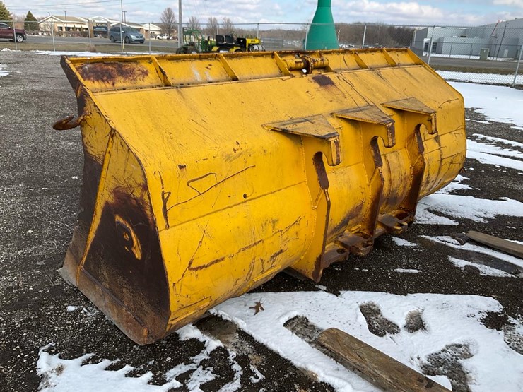 #1400-•-komatsu-wheel-loader-image-104