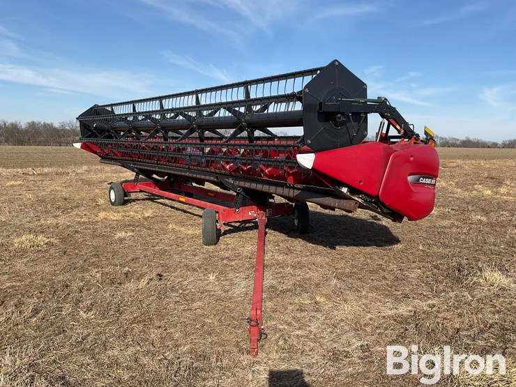2012-case-ih-3020-image-1