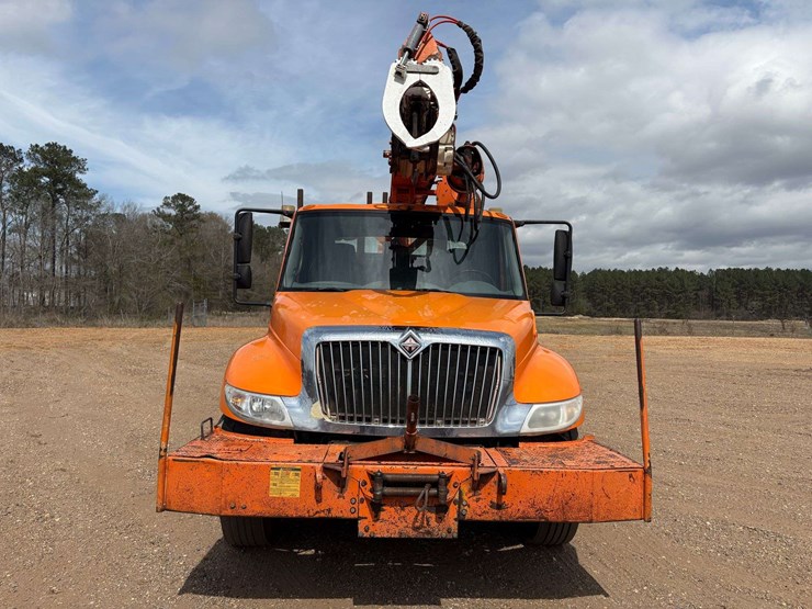 2004-international-durastar-4300-image-5