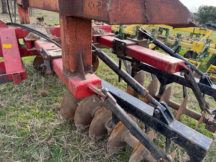 #41043-•-tandem-levee-plow-w/-w&a-seeder-image-13