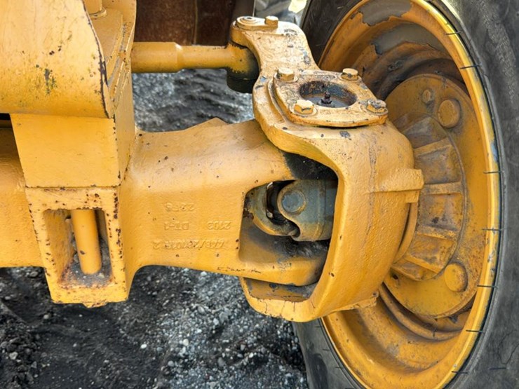 2006-jcb-527-55-image-31