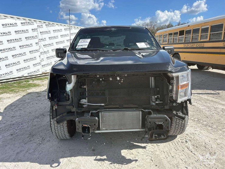 2022-ford-f150-image-25