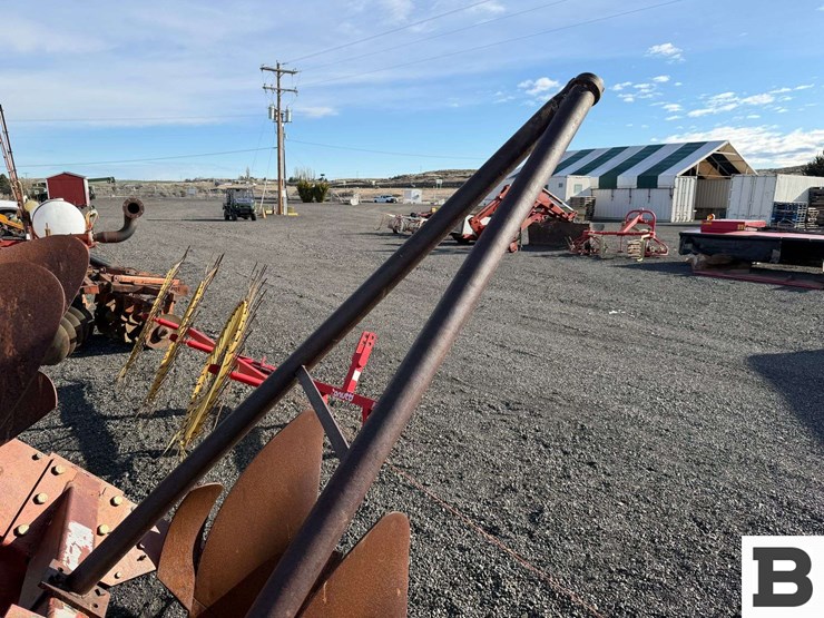 massey-ferguson-57-image-9