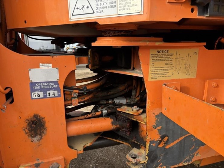 caterpillar-it14g-image-26