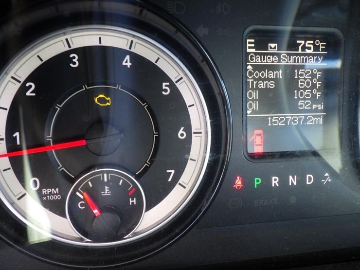 2018-dodge-2500-image-14