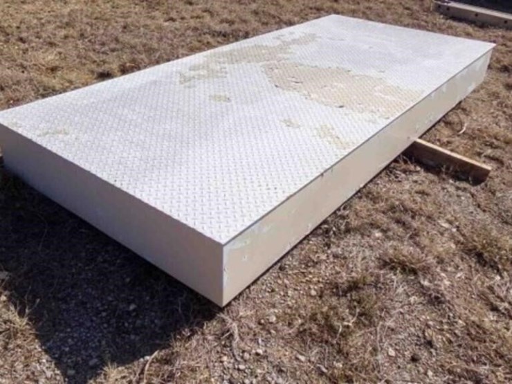 metal-decking-9'-x-4'-x-10"-image-2