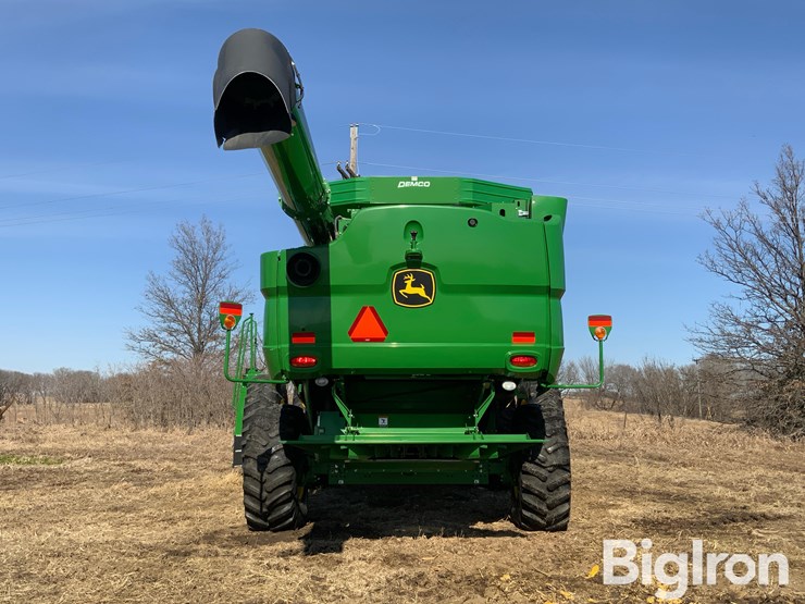 2021-john-deere-s770-image-6