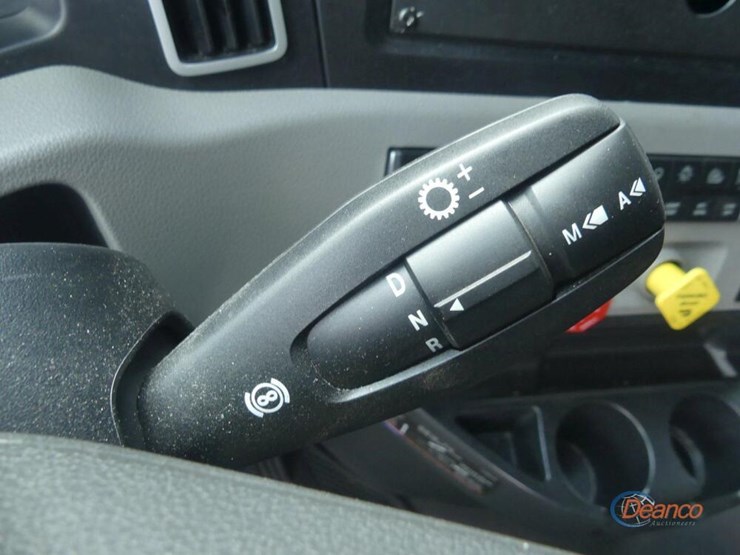 2025-freightliner-cascadia-116-image-17