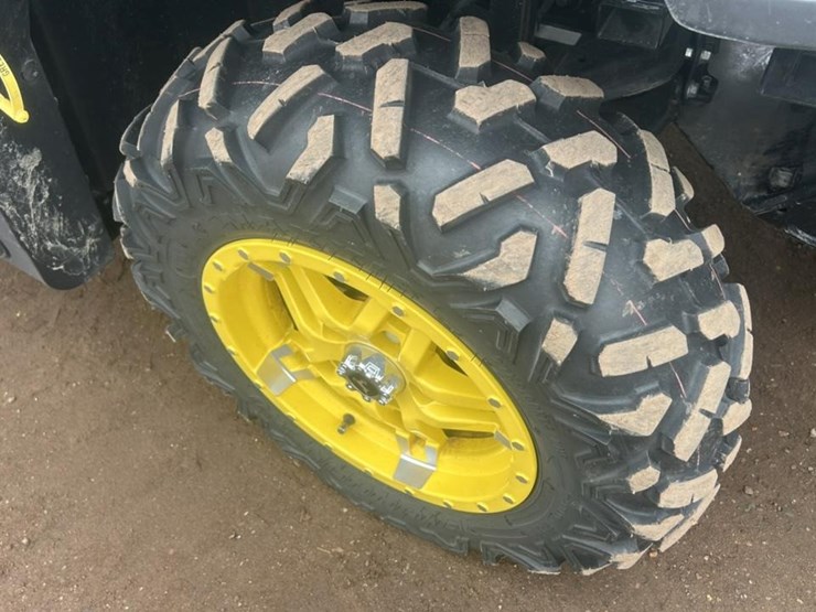 2020-john-deere-2020-image-52