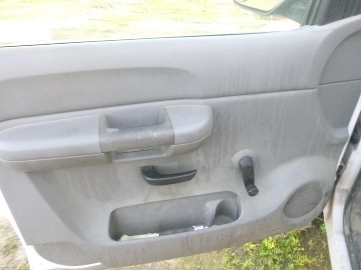 2008-chevrolet-1500-image-11