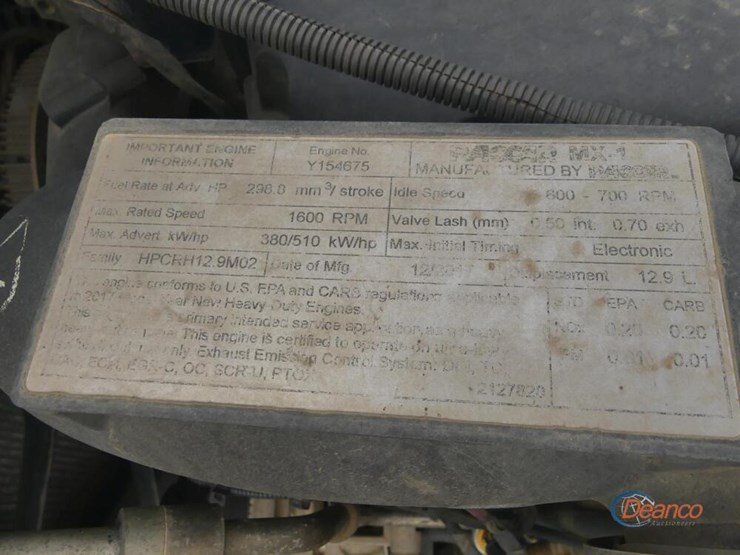 2019-peterbilt-389-image-10